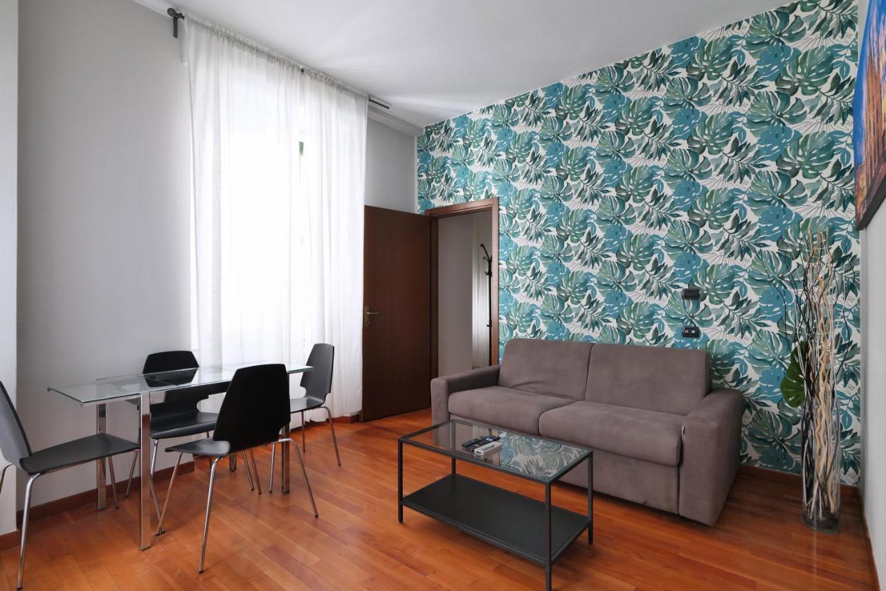 Prestige Boutique Homes - Duomo 2 ミラノ エクステリア 写真